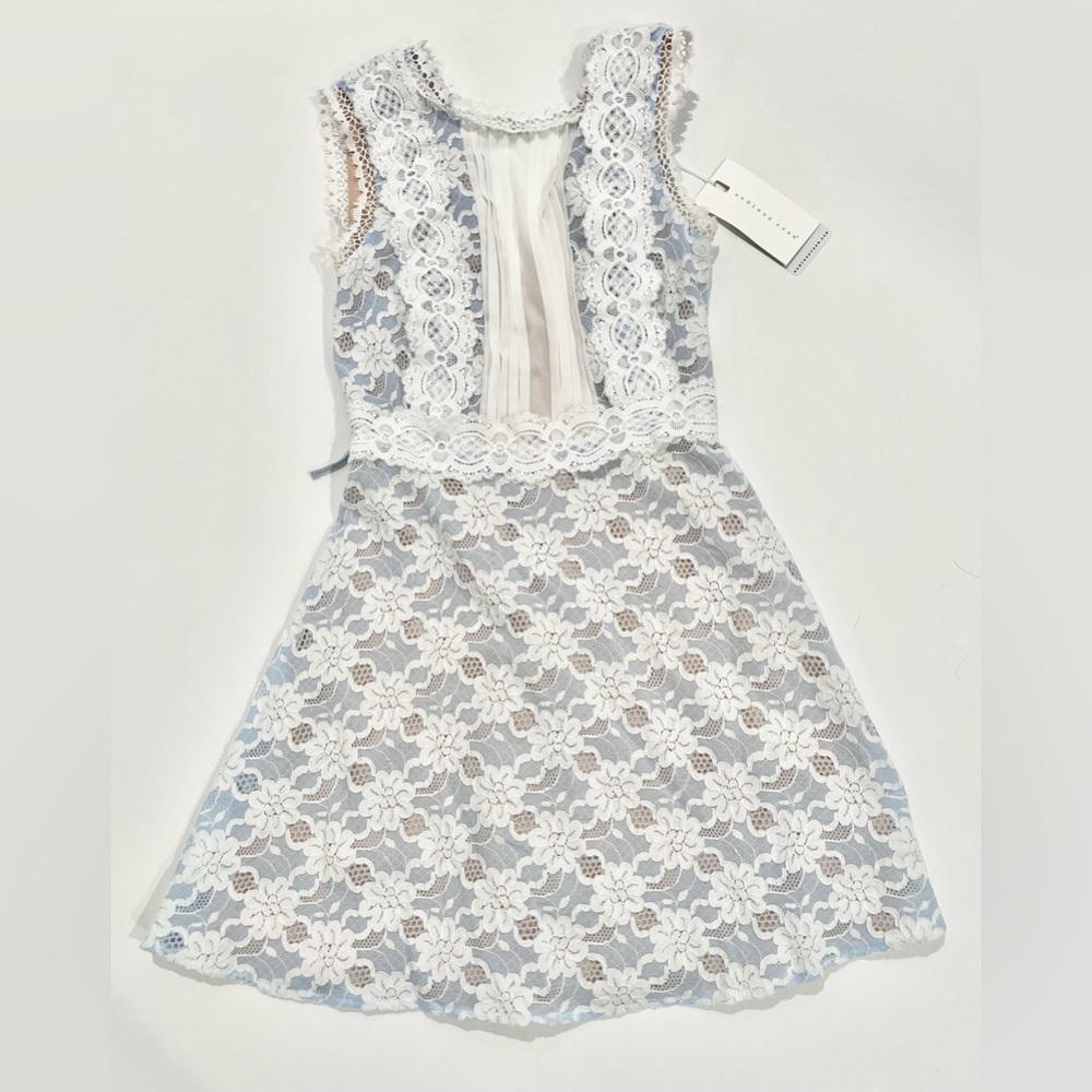 NWT $150 ENDLESS ROSE Anthropology Lace Trim Powder Blue Coastal Mini Dress Xs